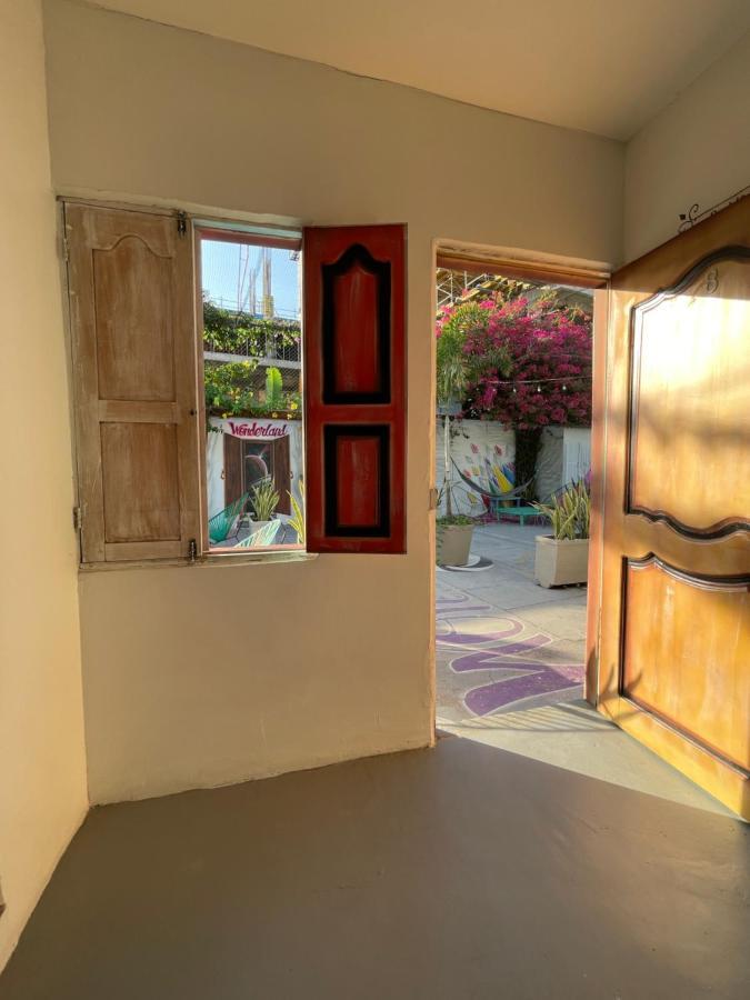 Wonderland By Gb Collection Hostel Cartagena Exterior photo